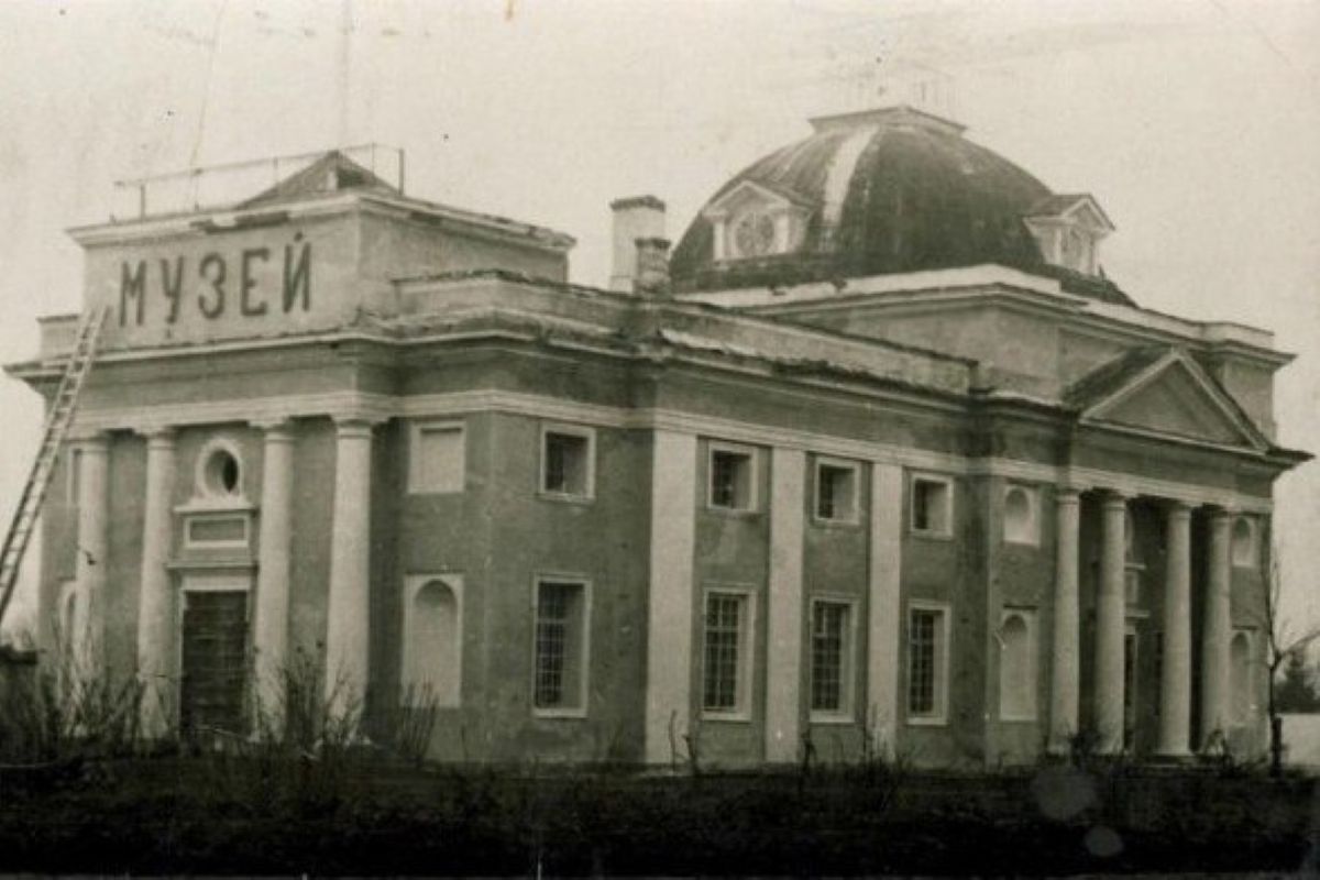 85 лет назад в Донском был открыт планетарий