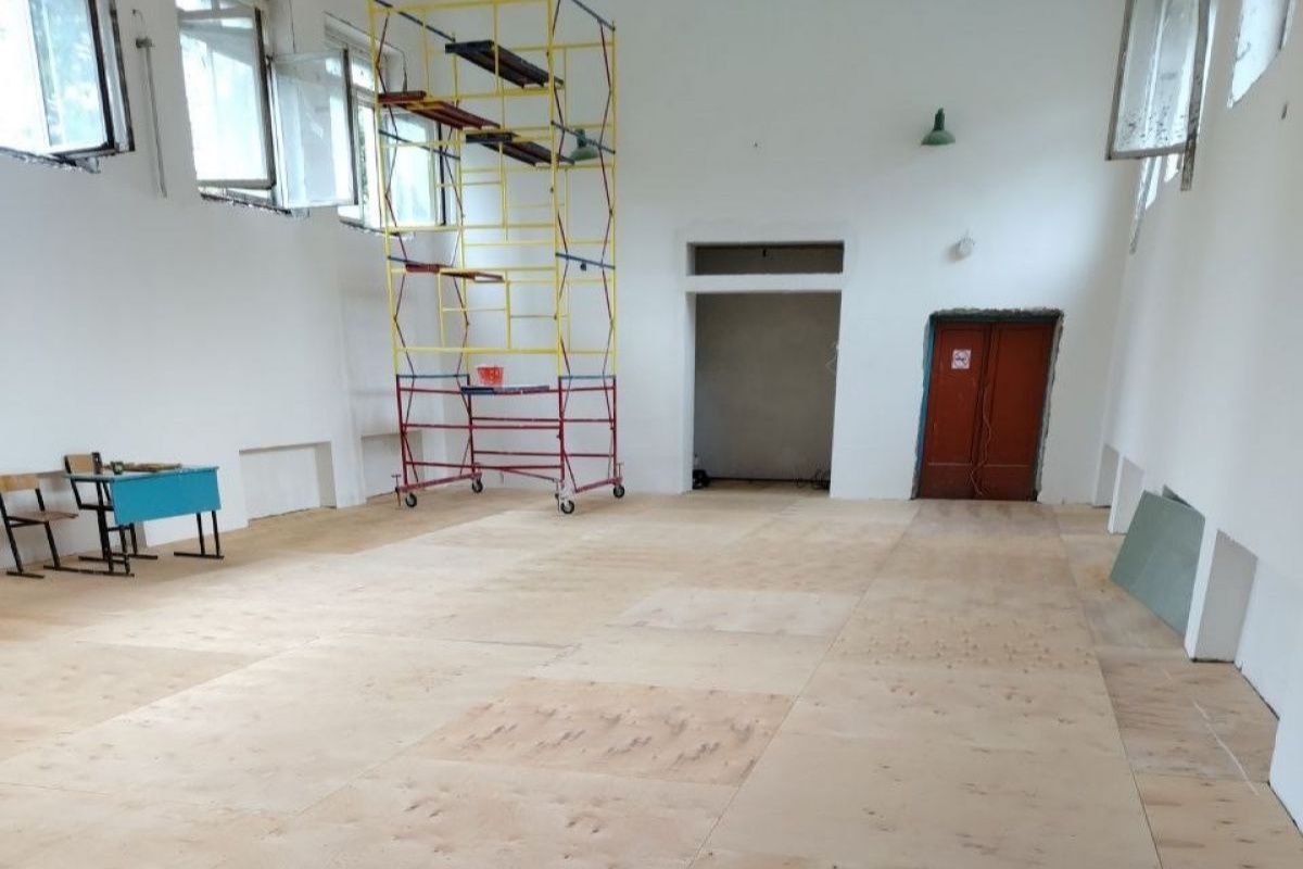 К новому учебному году в Каменском районе отремонтируют Кадновскую среднюю школу