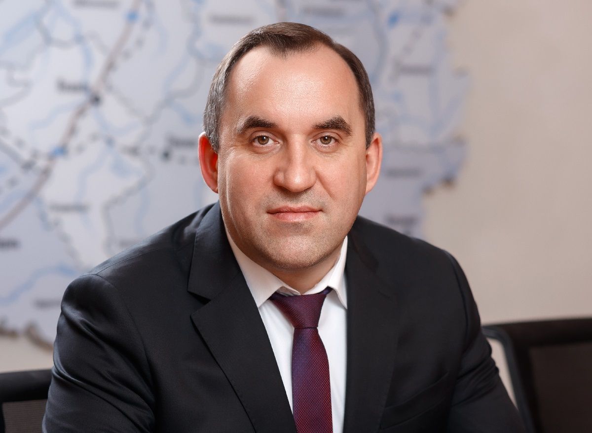 Андрей Дубровский пожелал тульским сотрудникам ГИБДД крепкого здоровья, успехов и благополучия Андрей Дубровский пожелал тульским сотрудникам ГИБДД крепкого здоровья, успехов и благополучия