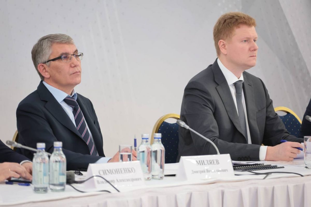 Тульский губернатор: «Спортивная инфраструктура - это не всегда стройка с нуля» Тульский губернатор: «Спортивная инфраструктура - это не всегда стройка с нуля»