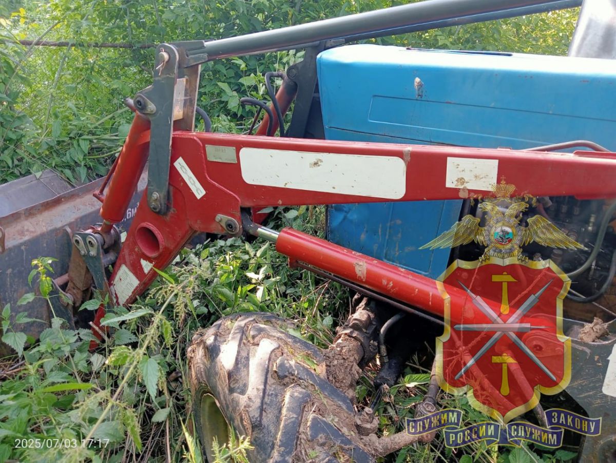 Жителя Тульской области подозревают в угоне трактора Жителя Тульской области подозревают в угоне трактора
