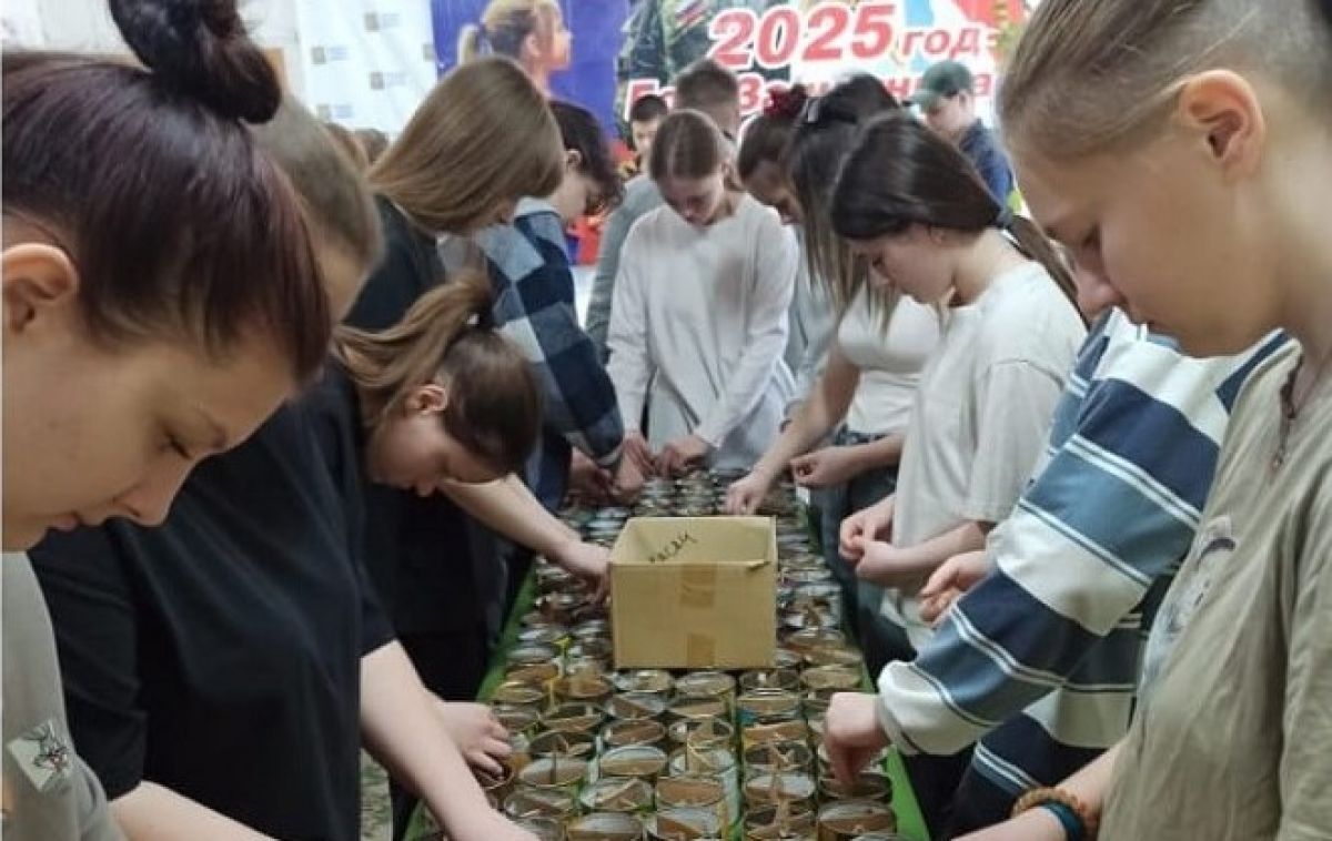 Мещеринские волонтеры: «Вместе со свечами мы передаем частичку сердечного тепла из дома» Мещеринские волонтеры: «Вместе со свечами мы передаем частичку сердечного тепла из дома»