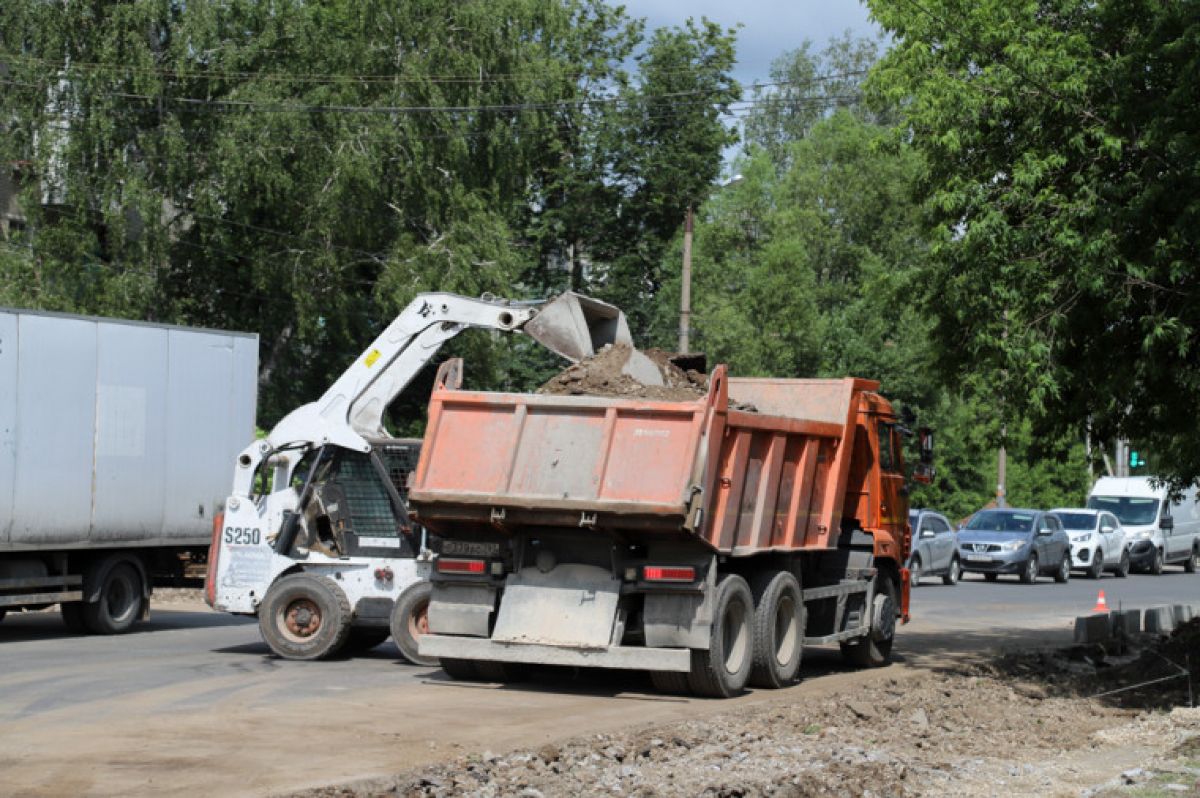 Улицу Тихмянова в Туле отремонтируют к концу июля Улицу Тихмянова в Туле отремонтируют к концу июля