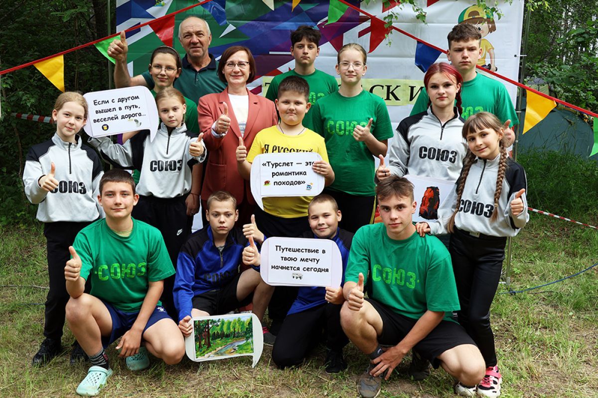 В Чернском районе проходит 66-ой летний туристский слёт В Чернском районе проходит 66-ой летний туристский слёт