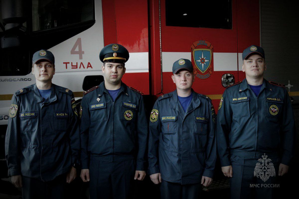 Туляк поблагодарил пожарных за эвакуацию из задымленной квартиры Туляк поблагодарил пожарных за эвакуацию из задымленной квартиры