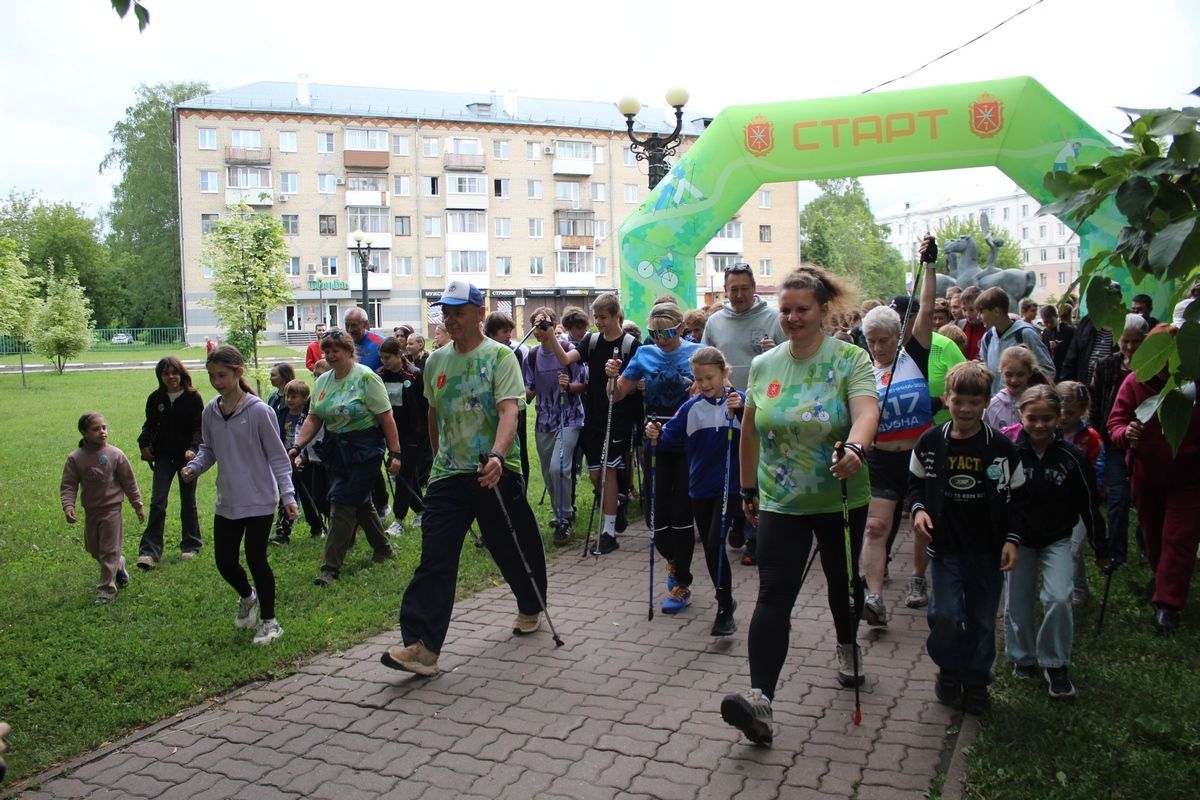 Жители Новомосковска преодолели «Маршрут здоровья» Жители Новомосковска преодолели «Маршрут здоровья»