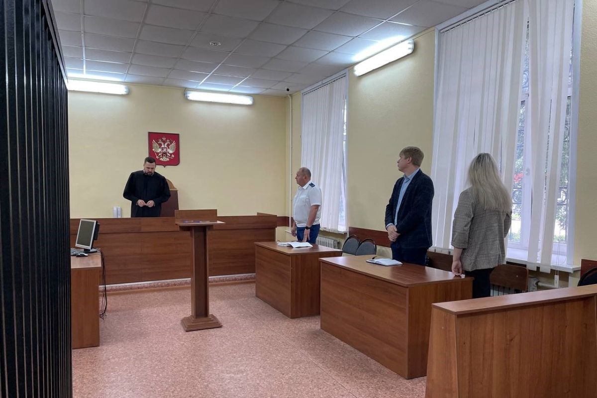 Судебного пристава из Тульской области приговорили к условному сроку за превышение полномочий Судебного пристава из Тульской области приговорили к условному сроку за превышение полномочий