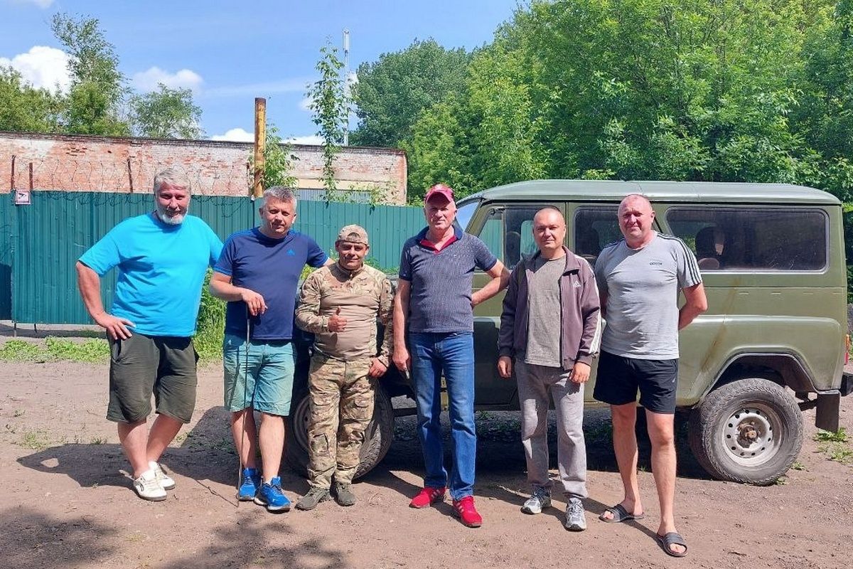 Жители Киреевского района передали участникам СВО автомобиль УАЗ Жители Киреевского района передали участникам СВО автомобиль УАЗ