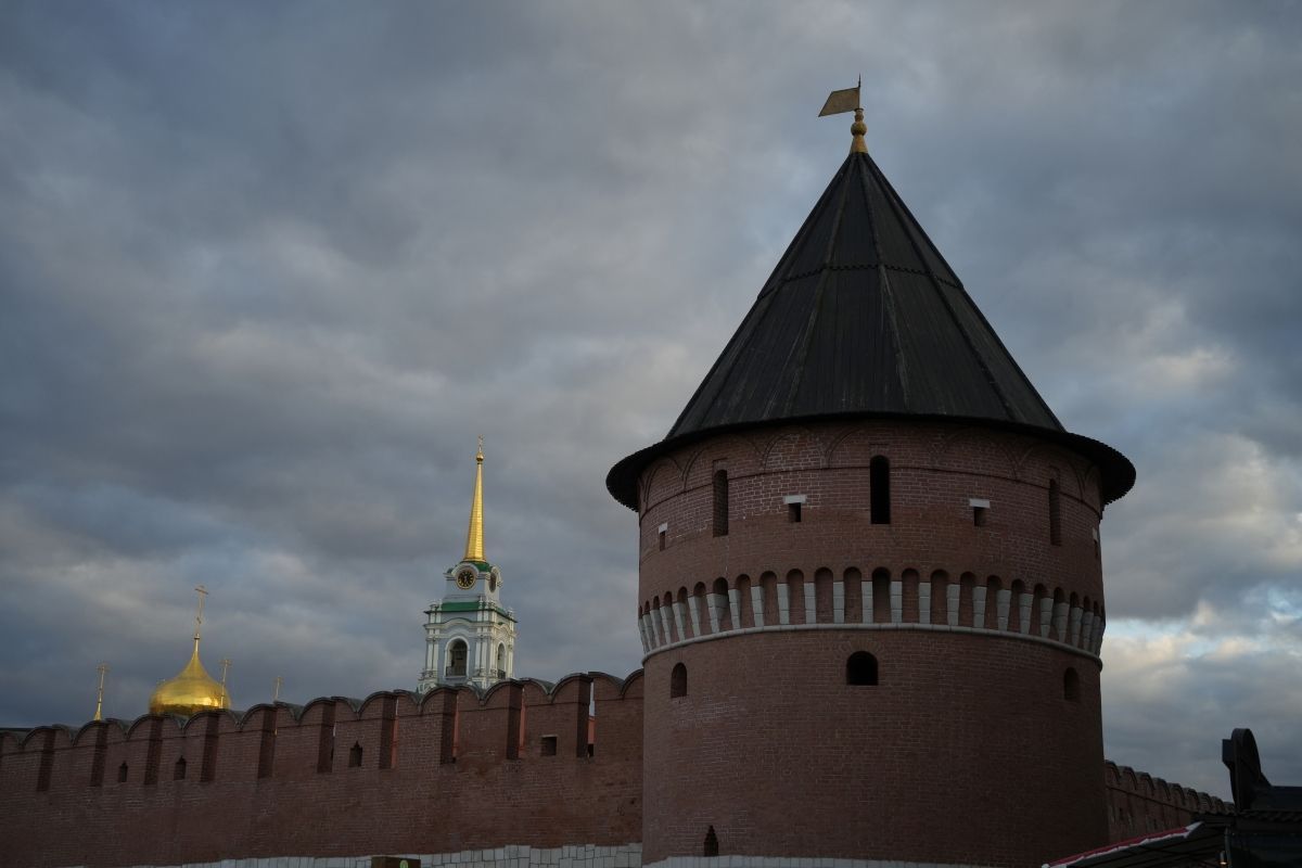 Стены и башни Тульского кремля отремонтируют до конца октября Стены и башни Тульского кремля отремонтируют до конца октября