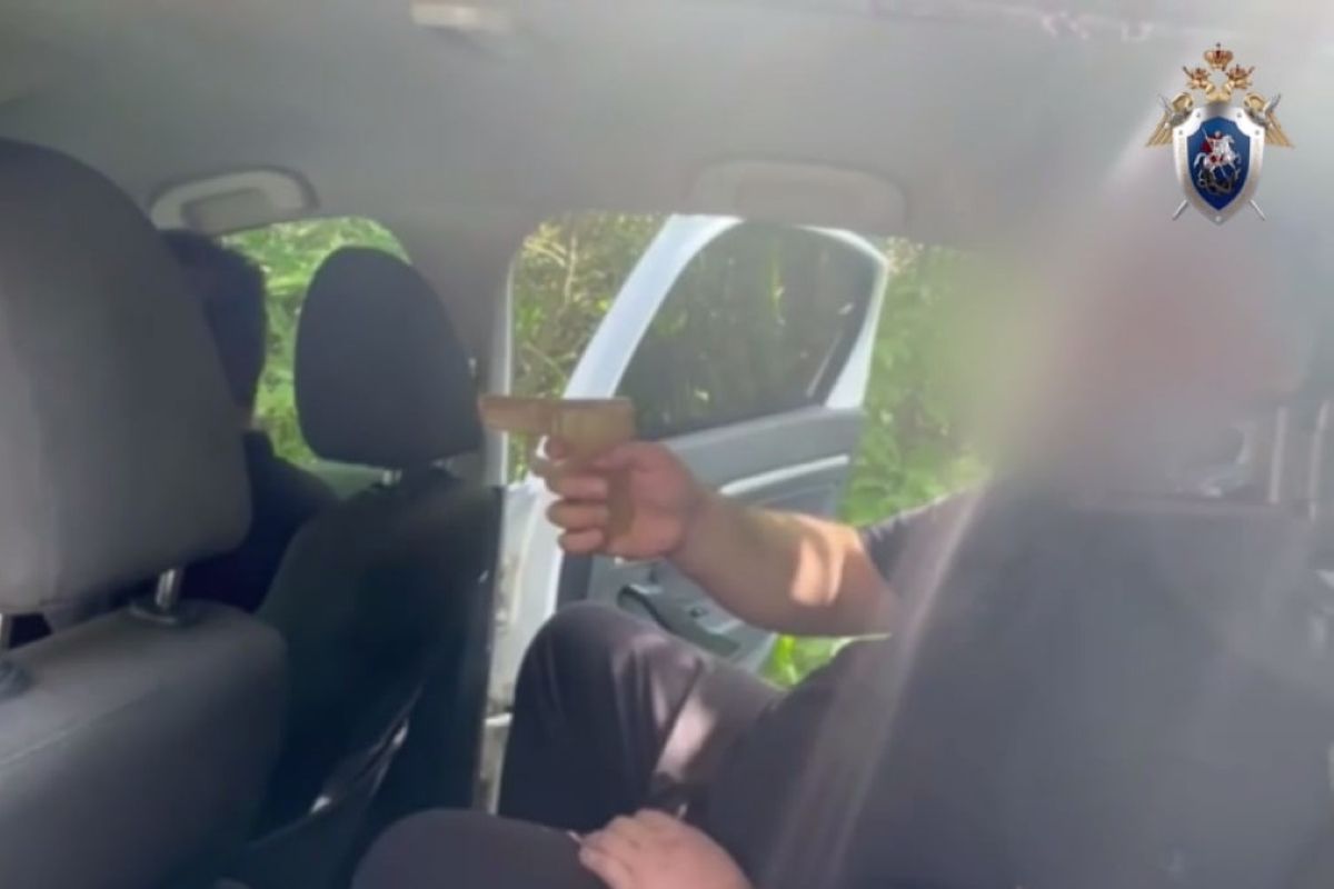 Подозреваемому в убийстве двоих мужчин в Тульской области предъявлено обвинение Подозреваемому в убийстве двоих мужчин в Тульской области предъявлено обвинение