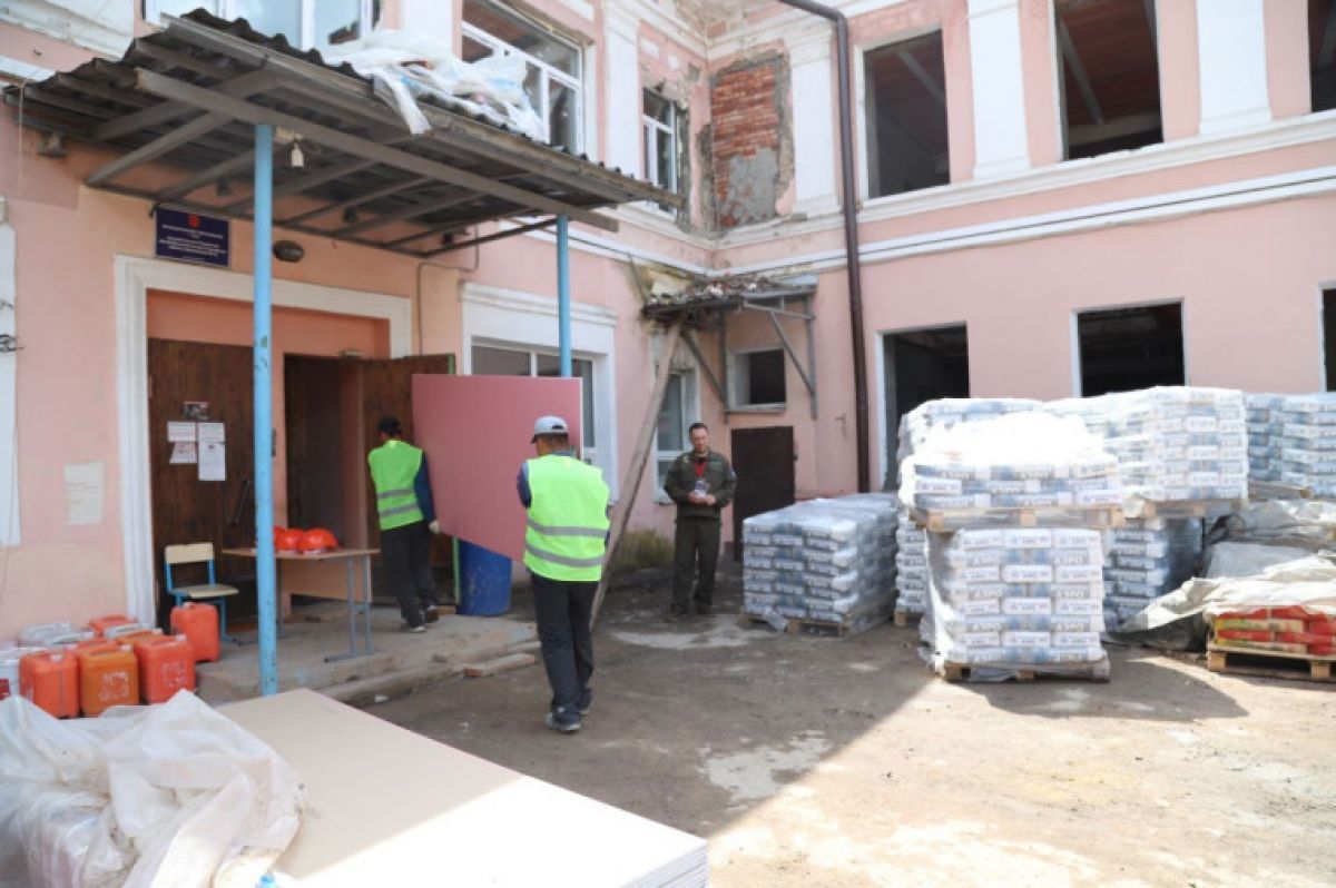 Капитальный ремонт школы в поселке Косая Гора завершится к новому учебному году