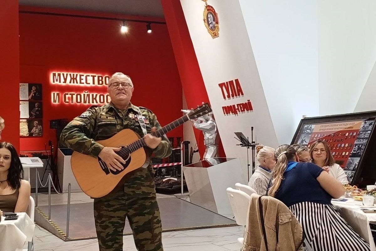 «Позывной «Поэт»»: для участников спецоперации организована творческая встреча «Позывной «Поэт»»: для участников спецоперации организована творческая встреча