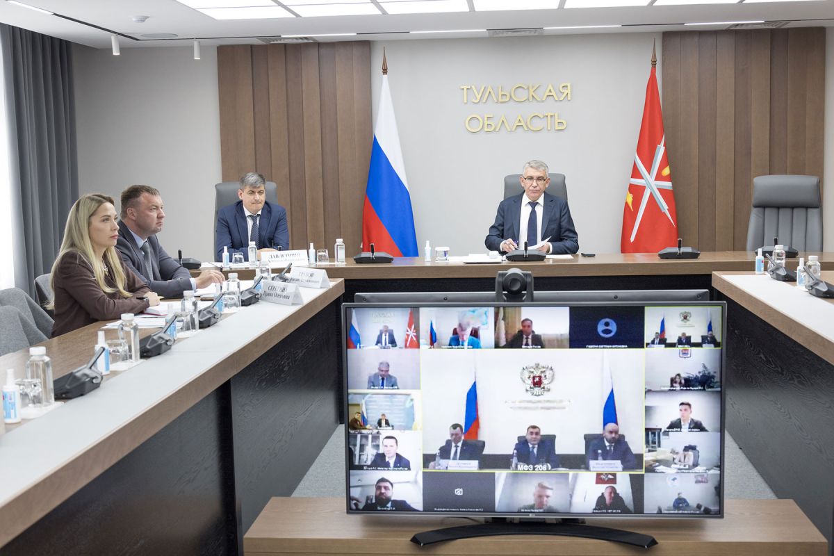 Губернатор Тульской области предложил принимать в спортивные секции детей с 4-5 лет Губернатор Тульской области предложил принимать в спортивные секции детей с 4-5 лет