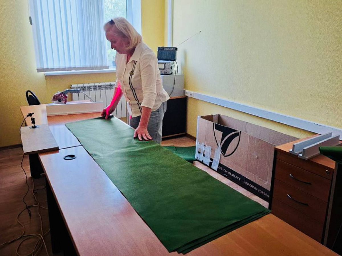 Елена Гребнева: «С надежным тылом победа однозначно будет за нами» Елена Гребнева: «С надежным тылом победа однозначно будет за нами»