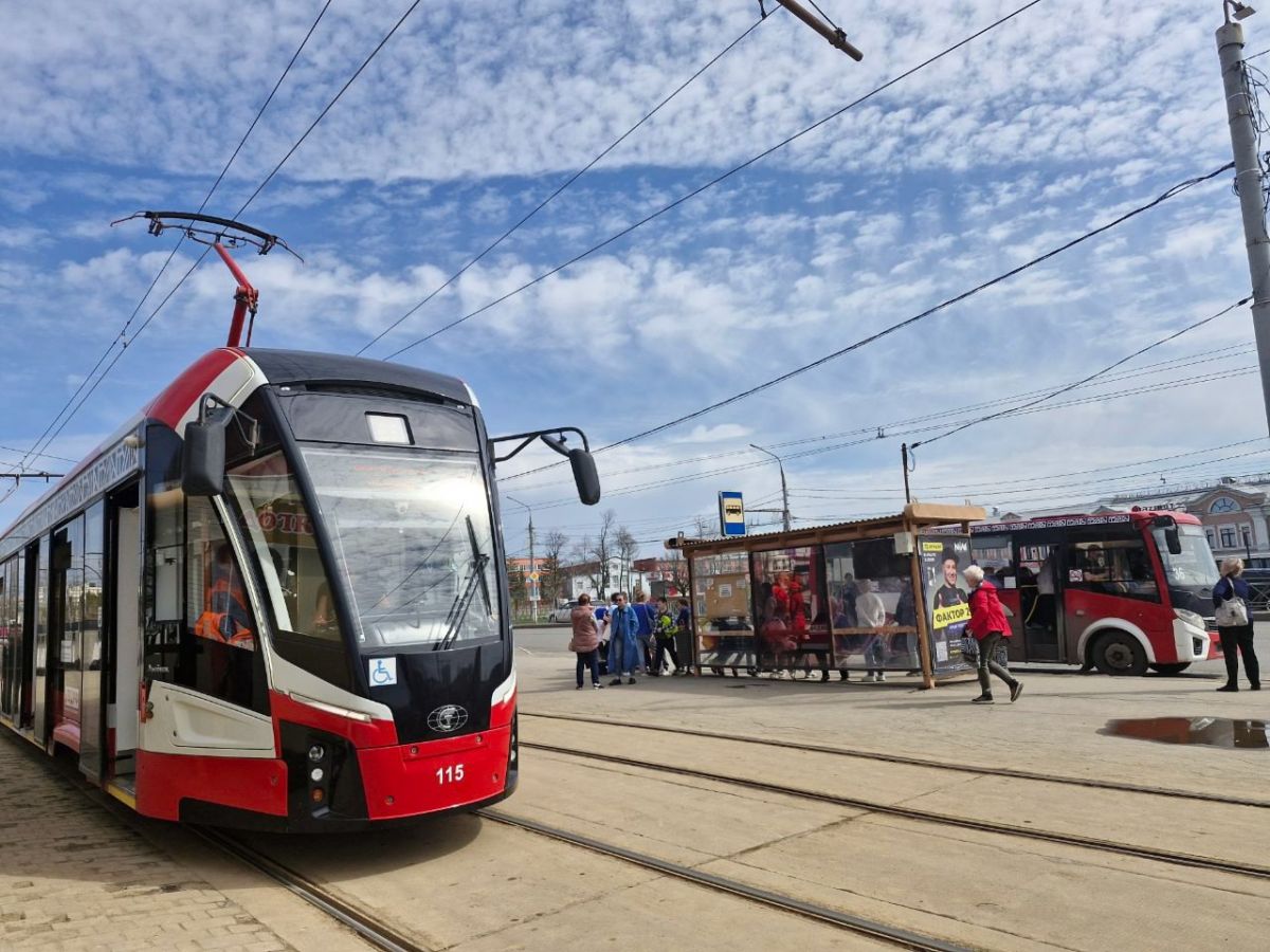 В Туле на улице Приупской продлили ограничения движения трамваев в ночное время В Туле на улице Приупской продлили ограничения движения трамваев в ночное время