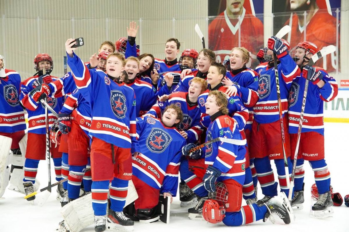 Воспитанники «Академии Михайлова» примут участие в международном турнире в Канаде Воспитанники «Академии Михайлова» примут участие в международном турнире в Канаде