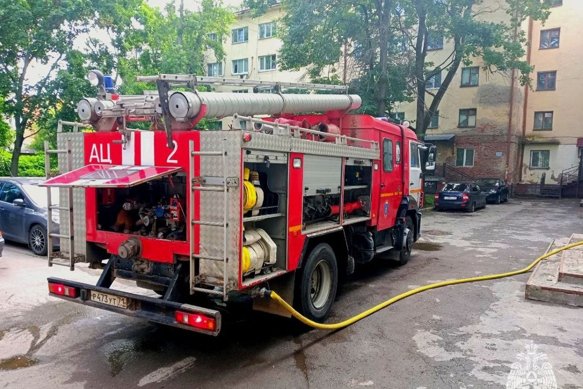 Утро понедельника в Туле началось с пожара Утро понедельника в Туле началось с пожара