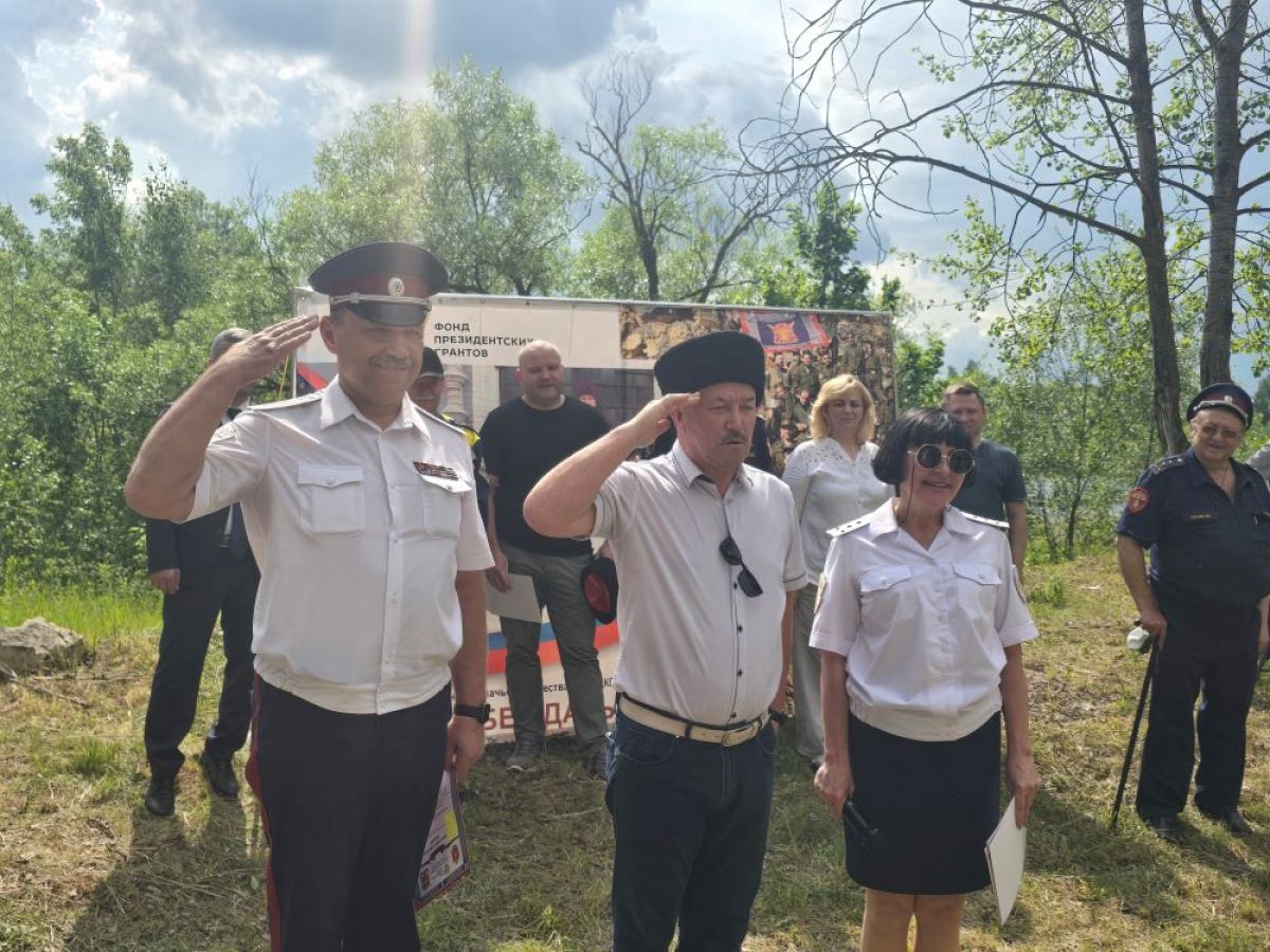 Казаки научили тульскую молодежь «Науке побеждать» Казаки научили тульскую молодежь «Науке побеждать»