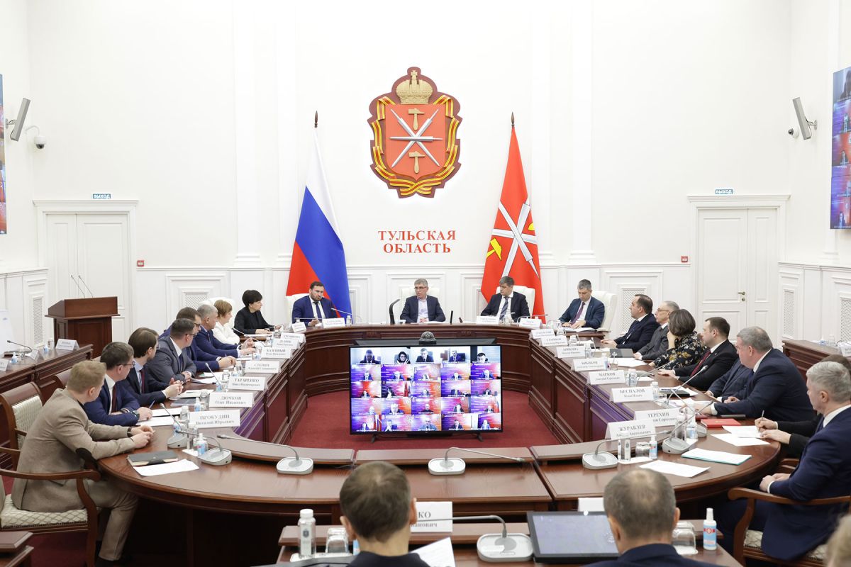 Дмитрий Миляев поручил запланировать проведение субботников в Тульской области Дмитрий Миляев поручил запланировать проведение субботников в Тульской области