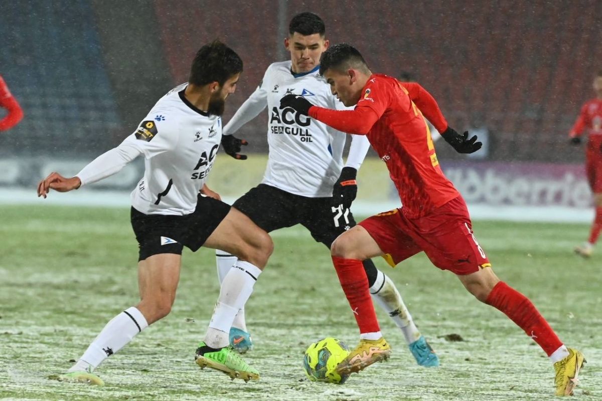 Тульский «Арсенал» в очередной раз сыграл по нулям Тульский «Арсенал» в очередной раз сыграл по нулям