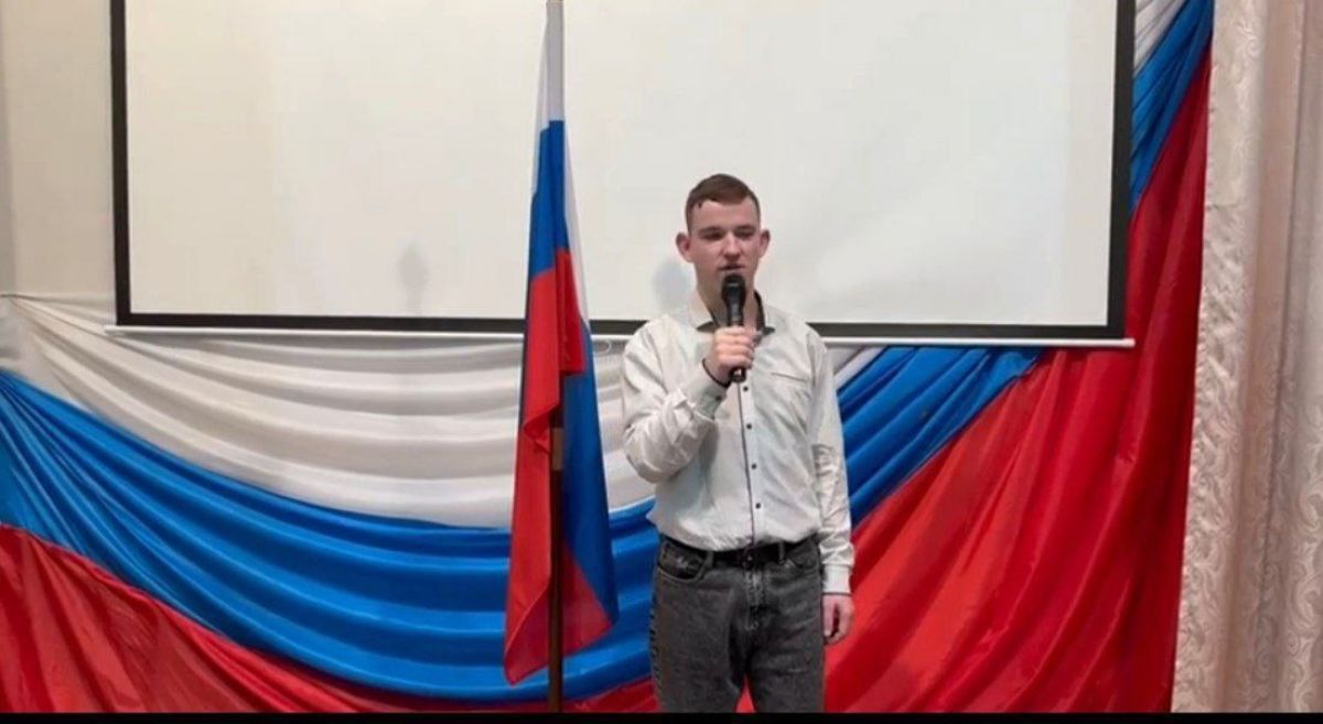 Туляк Иван Усков завоевал «серебро» на фестивале патриотической песни Туляк Иван Усков завоевал «серебро» на фестивале патриотической песни