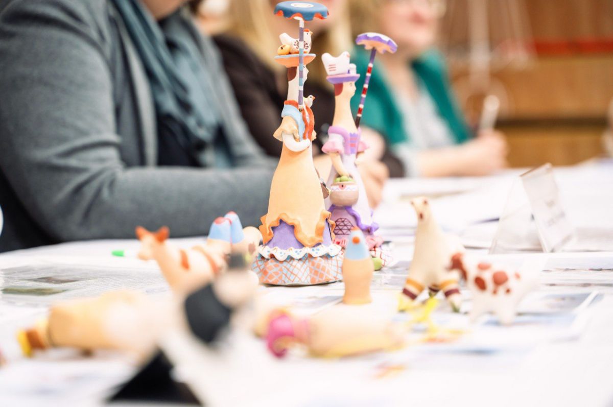 В Тульской области будут поддерживать развитие народных художественных промыслов В Тульской области будут поддерживать развитие народных художественных промыслов