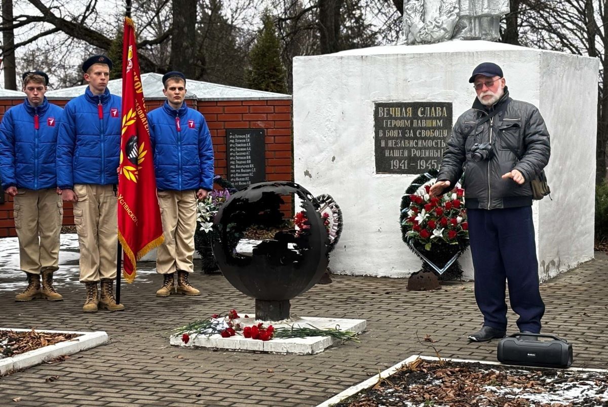 Игорь Шуенков – о воинах-контрактниках: «Вы настоящие патриоты Родины» Игорь Шуенков – о воинах-контрактниках: «Вы настоящие патриоты Родины»