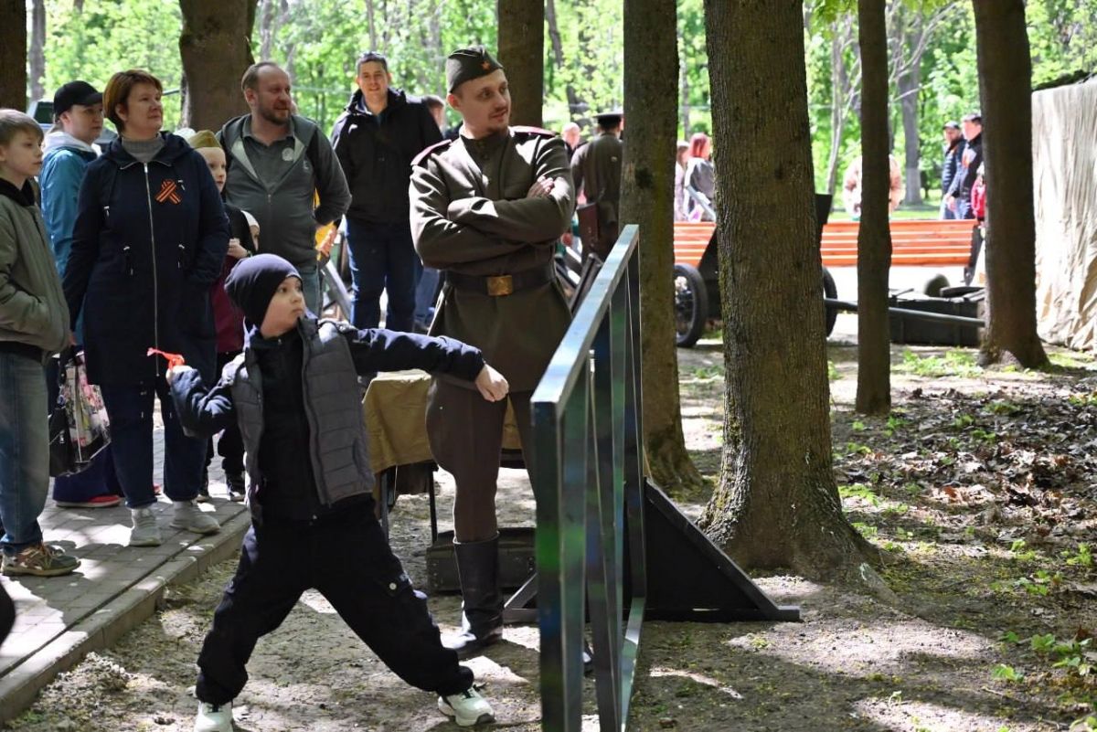 Тульский губернатор рассказал, как туляки отмечали День Победы в парке Тульский губернатор рассказал, как туляки отмечали День Победы в парке