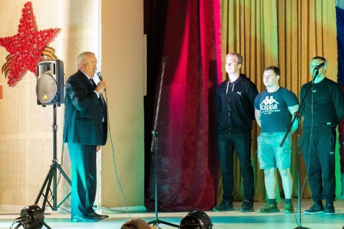 Геннадий Калина: «Контрактники мужественно выполняют боевые задачи в зоне СВО» Геннадий Калина: «Контрактники мужественно выполняют боевые задачи в зоне СВО»