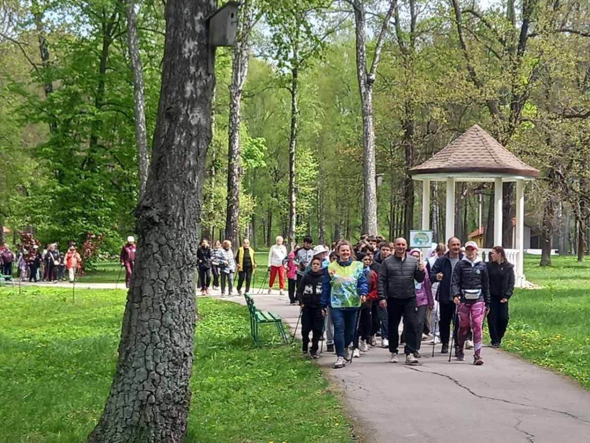 300 жителей Суворовского района освоили «Маршрут здоровья» 300 жителей Суворовского района освоили «Маршрут здоровья»