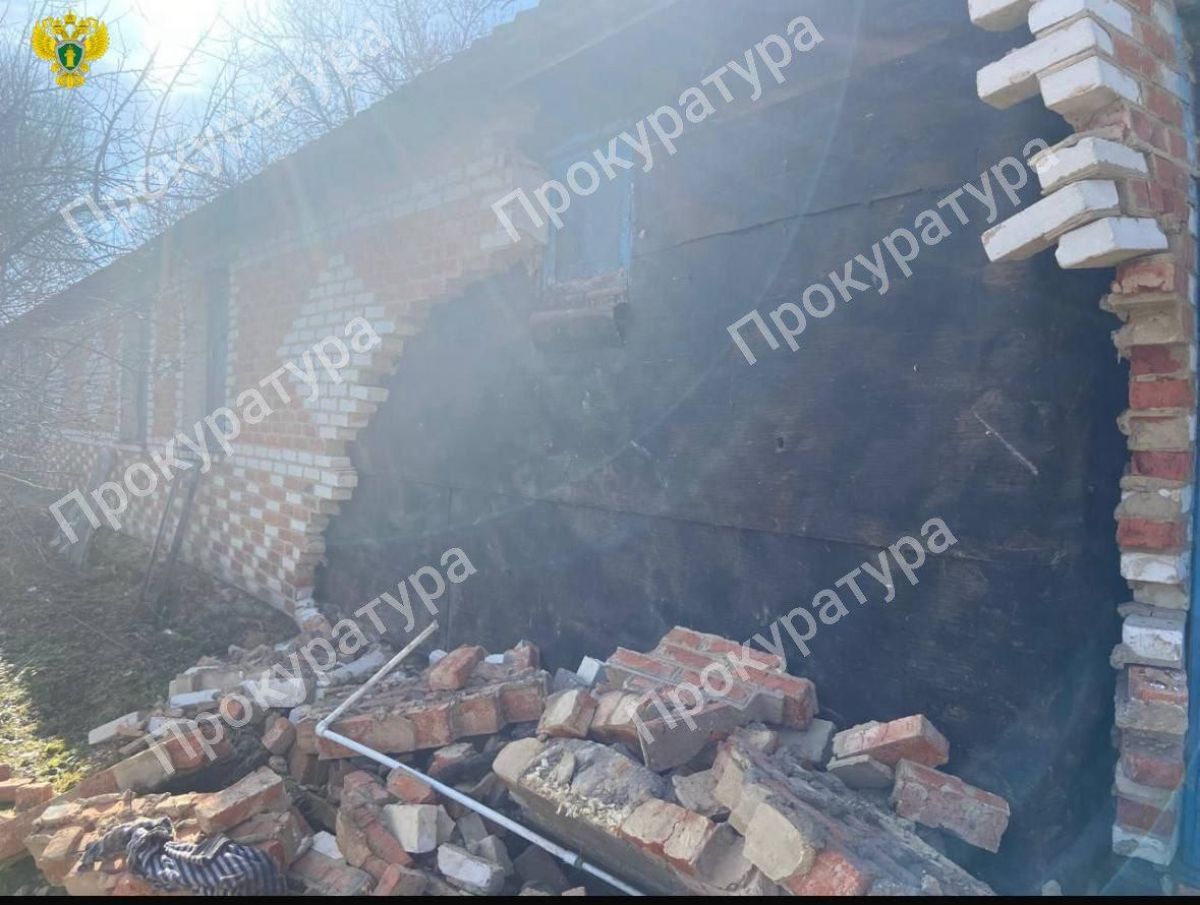 В Тульской области в муниципальном доме обрушилась стена