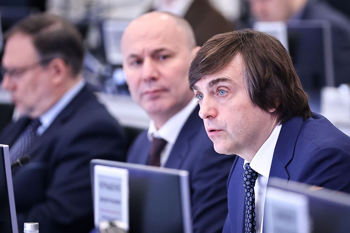 23 мая во всех 89 регионах России начнется основной этап ЕГЭ 23 мая во всех 89 регионах России начнется основной этап ЕГЭ