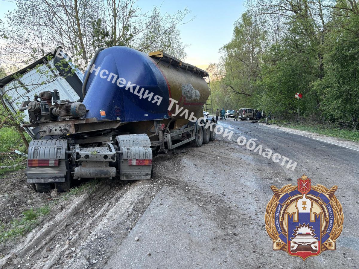 Под Алексином водитель «Фиата» погиб при столкновении с большегрузом