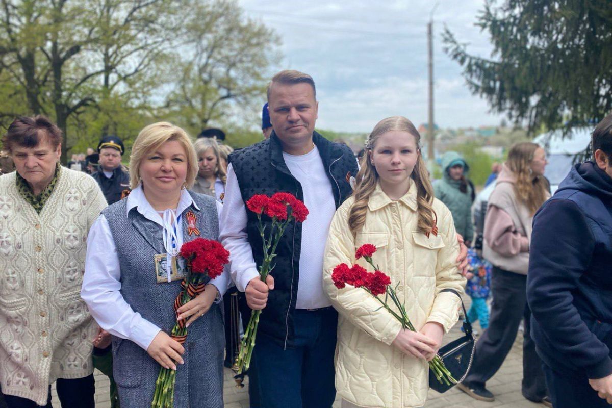 Марина Белькова: «Наши земляки с честью продолжают ратное дело своих дедов и прадедов» Марина Белькова: «Наши земляки с честью продолжают ратное дело своих дедов и прадедов»