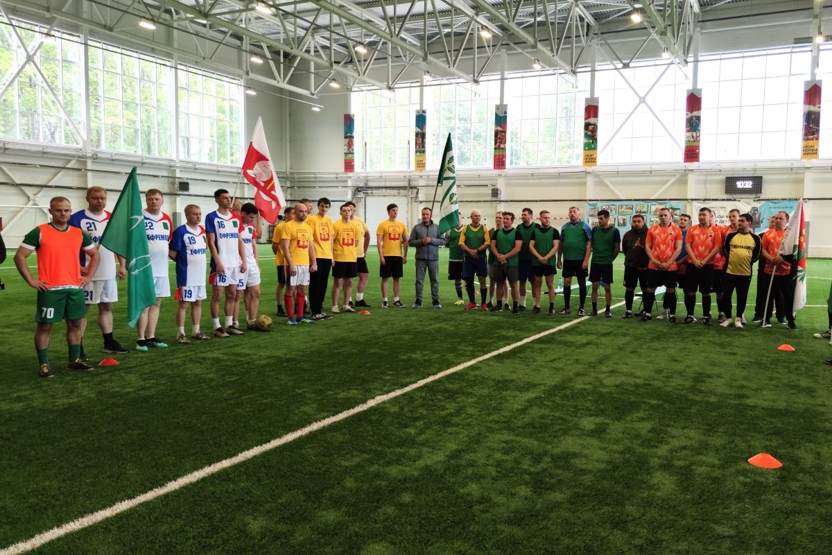 Сотрудники администраций муниципалитетов Тульской области выявили сильнейшего на футбольном поле Сотрудники администраций муниципалитетов Тульской области выявили сильнейшего на футбольном поле