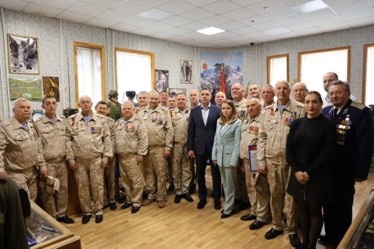 Алексей Эрк: «Низкий поклон за беззаветное служение и преданность Родине» Алексей Эрк: «Низкий поклон за беззаветное служение и преданность Родине»