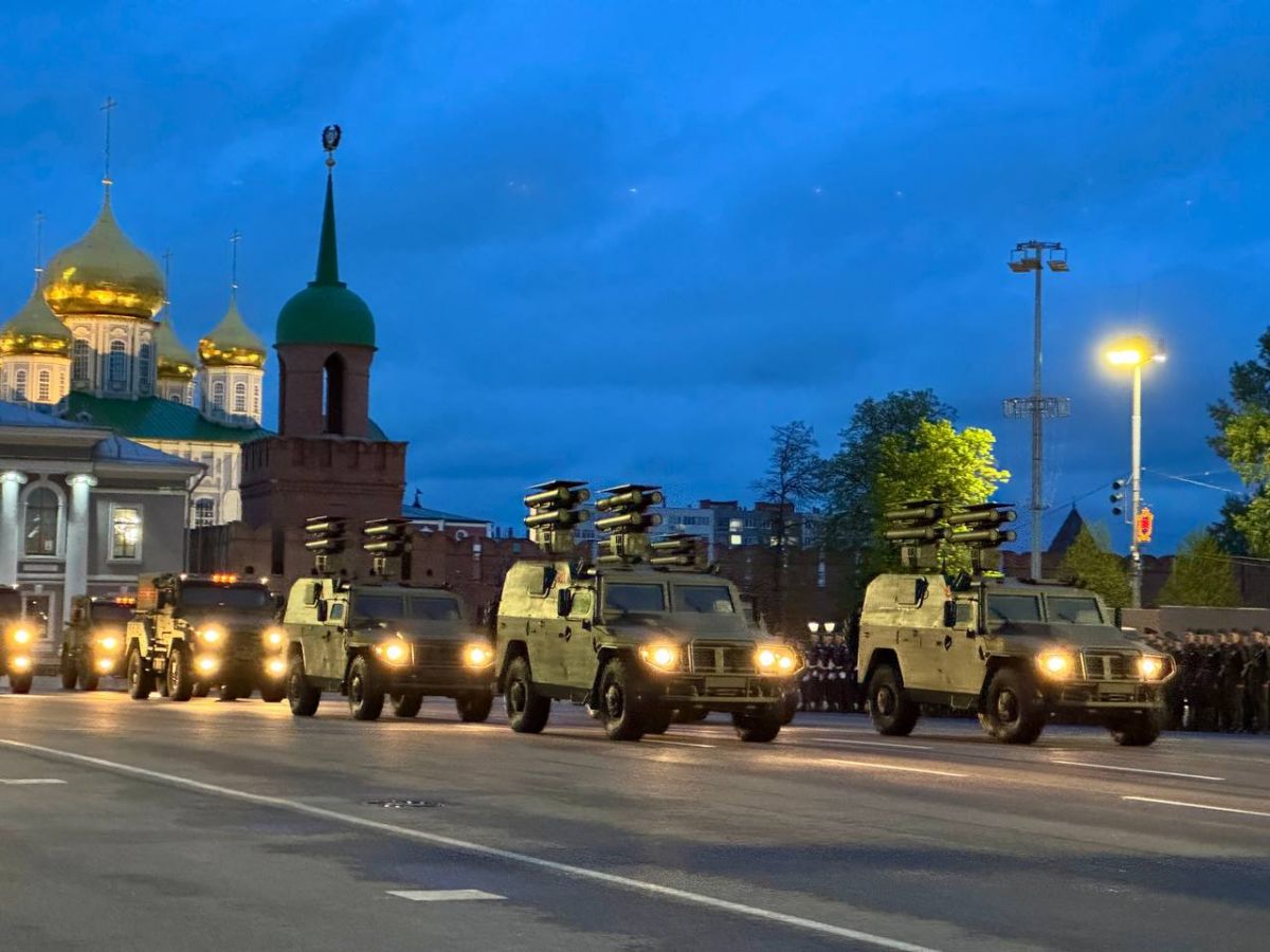 В Туле состоялась репетиция Парада Победы В Туле состоялась репетиция Парада Победы