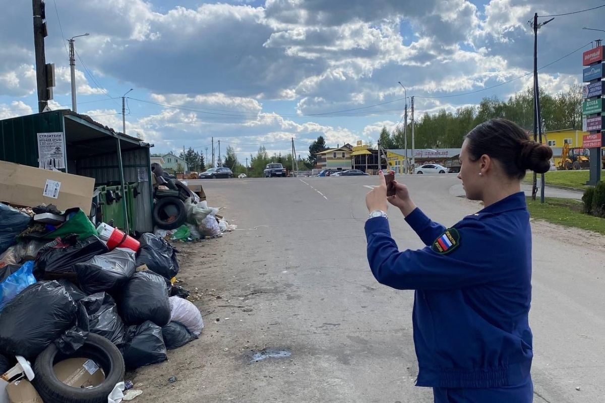 В Богородицке Тульской области ликвидировали свалку покрышек В Богородицке Тульской области ликвидировали свалку покрышек
