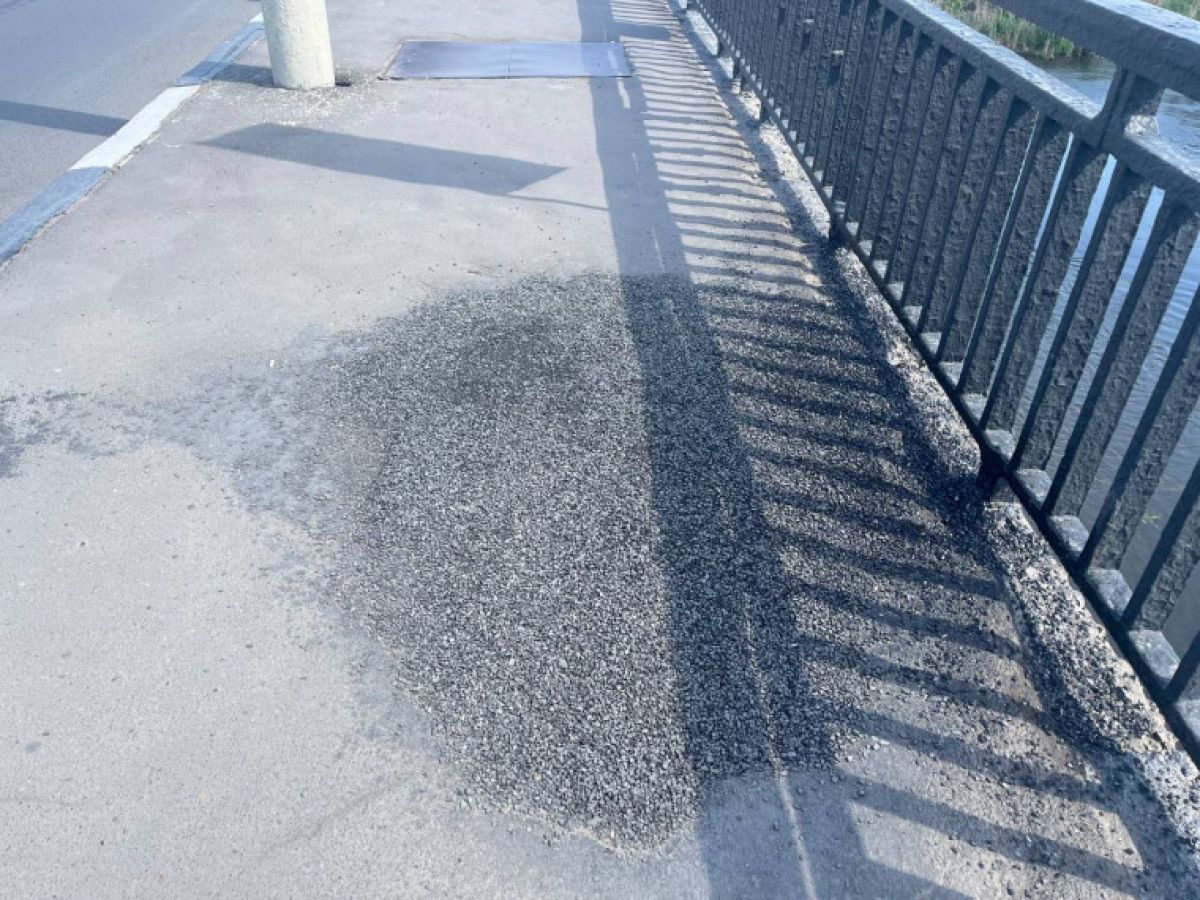 На Зареченском мосту в Туле ведется ремонт На Зареченском мосту в Туле ведется ремонт