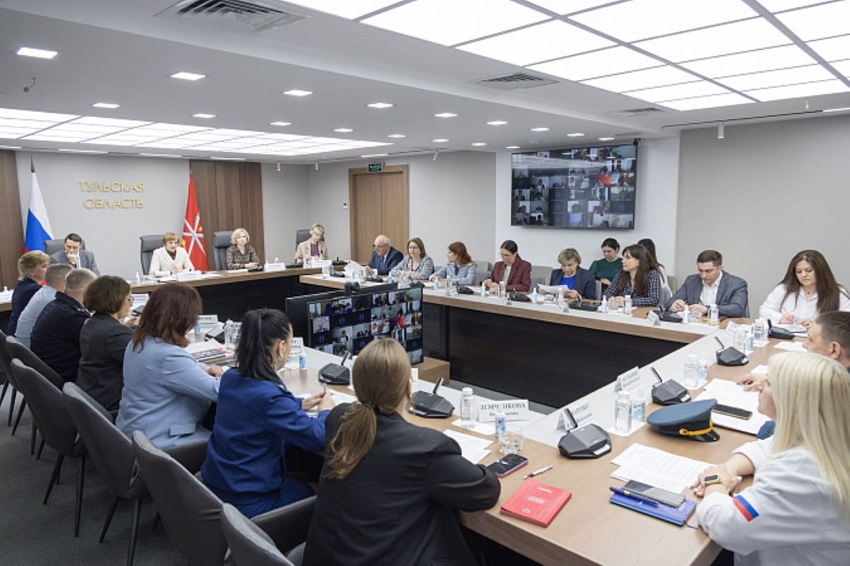 109 организаций из Тульской области ждут подростков на работу летом