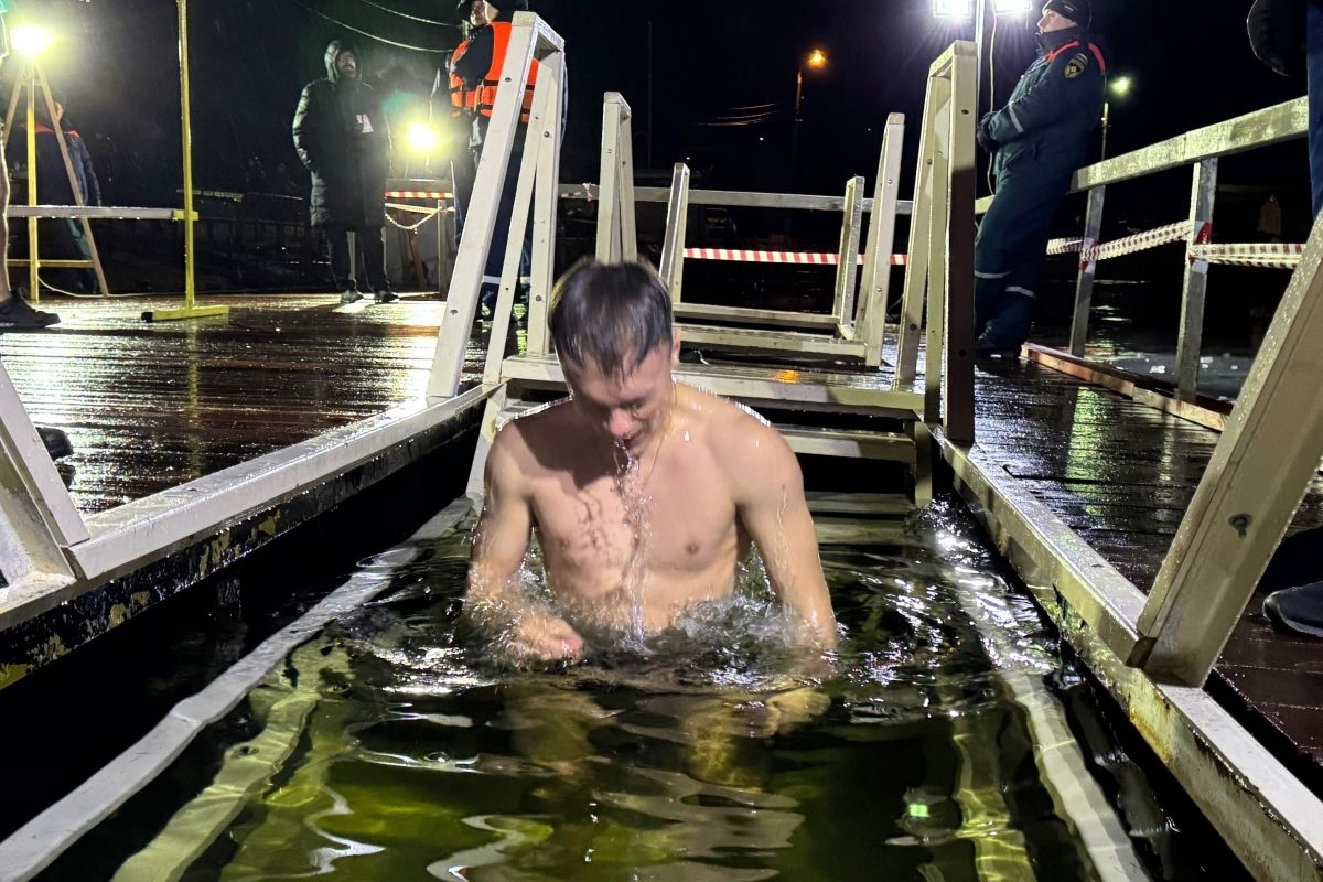 Жителям Тульской области рассказали, как правильно закаляться