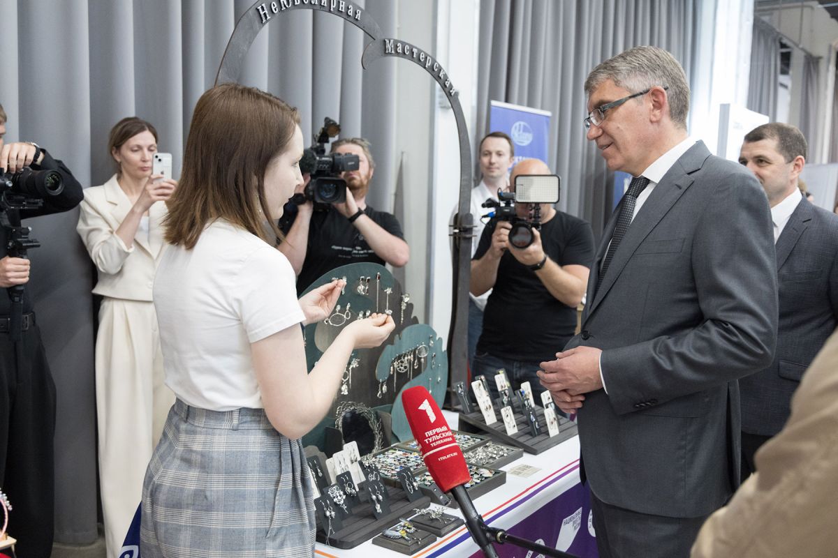 Дмитрий Миляев открыл Тульскую неделю предпринимательства Дмитрий Миляев открыл Тульскую неделю предпринимательства