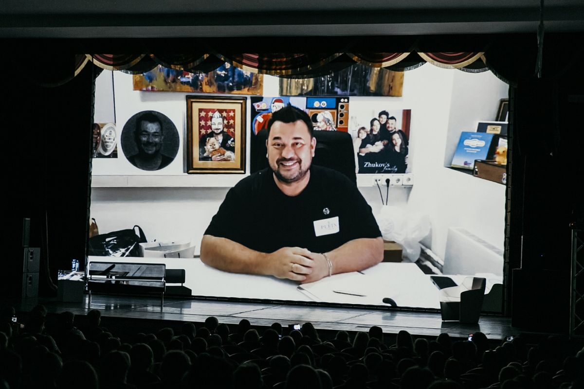 «Посети ты Апатиты» — у заполярного города появился новый гимн из сериала «ВИА “Васильки”» от Wink.ru «Посети ты Апатиты» — у заполярного города появился новый гимн из сериала «ВИА “Васильки”» от Wink.ru