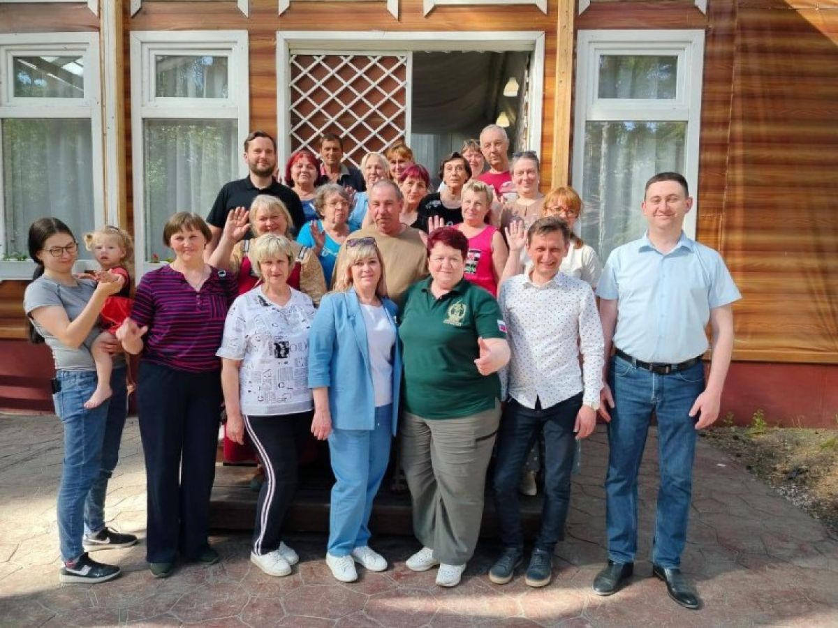 Алексей Комиссаров: «Поддержка военнослужащих и их близких является приоритетным направлением в работе» Алексей Комиссаров: «Поддержка военнослужащих и их близких является приоритетным направлением в работе»