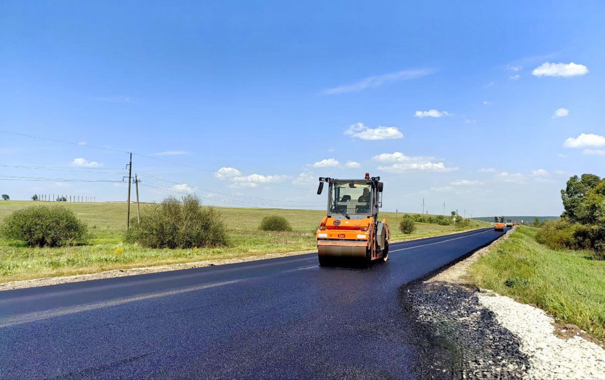 В Тульской области ремонтируют дорогу «Алексин - Першино» В Тульской области ремонтируют дорогу «Алексин - Першино»