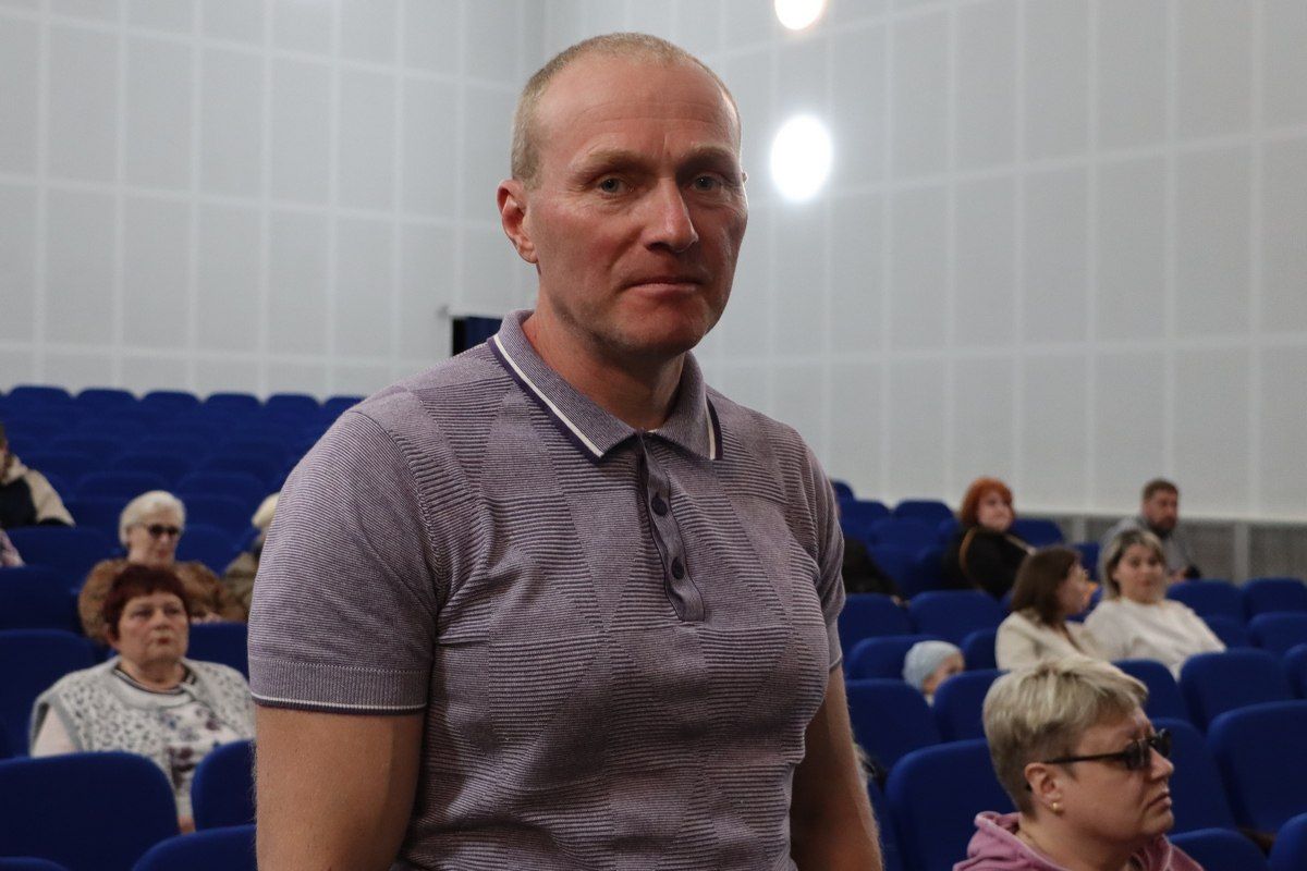 Роман Кузнецов: «Единство фронта и тыла – залог будущей Победы» Роман Кузнецов: «Единство фронта и тыла – залог будущей Победы»