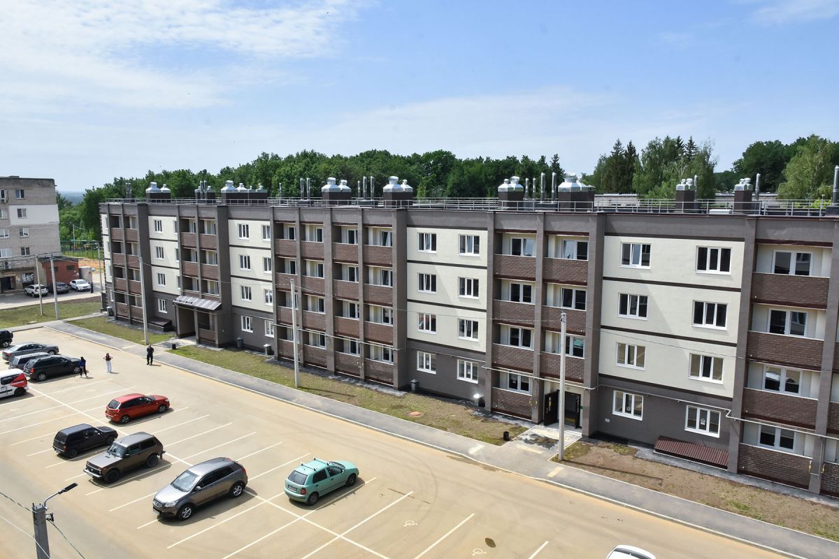 Сироты Тульской области получили новые квартиры Сироты Тульской области получили новые квартиры