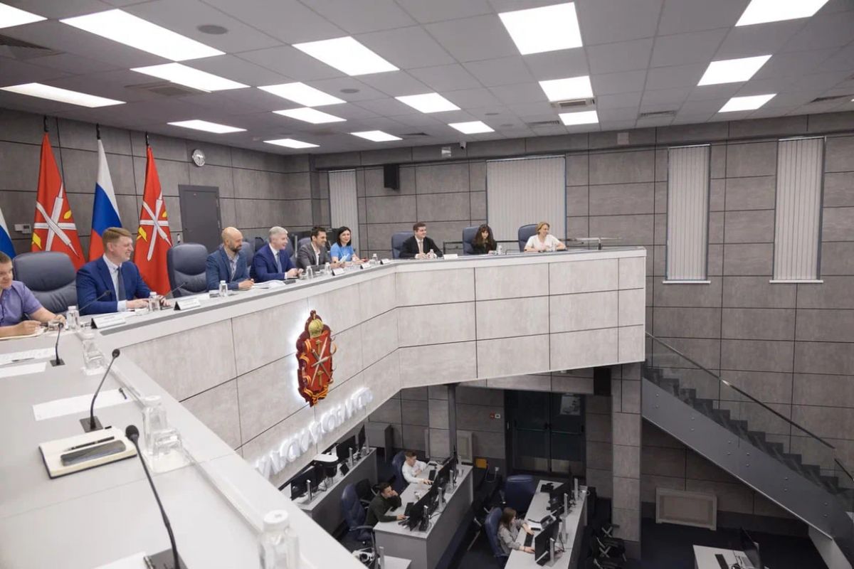 Специалисты СЦ губернатора Тульской области поделились опытом с федеральными коллегами Специалисты СЦ губернатора Тульской области поделились опытом с федеральными коллегами