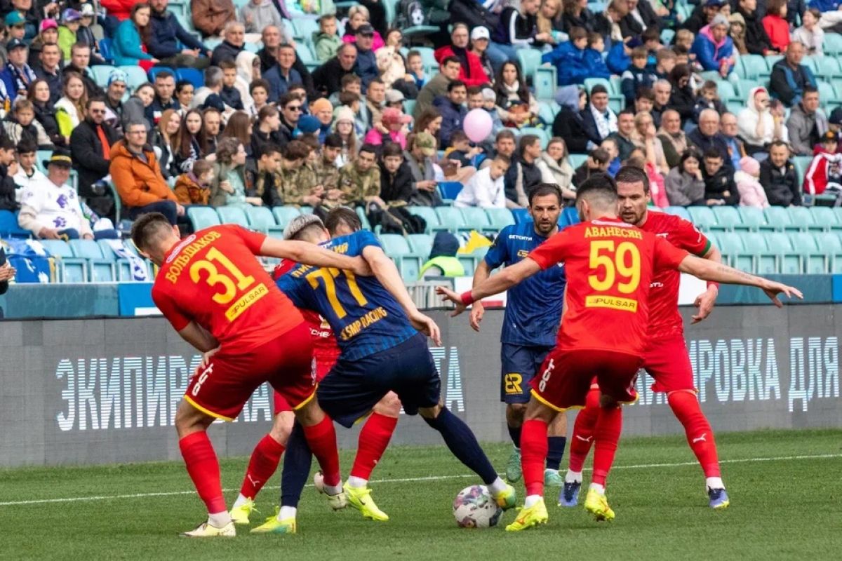 Тульские футболисты на выезде разгромно проиграли «Сочи»