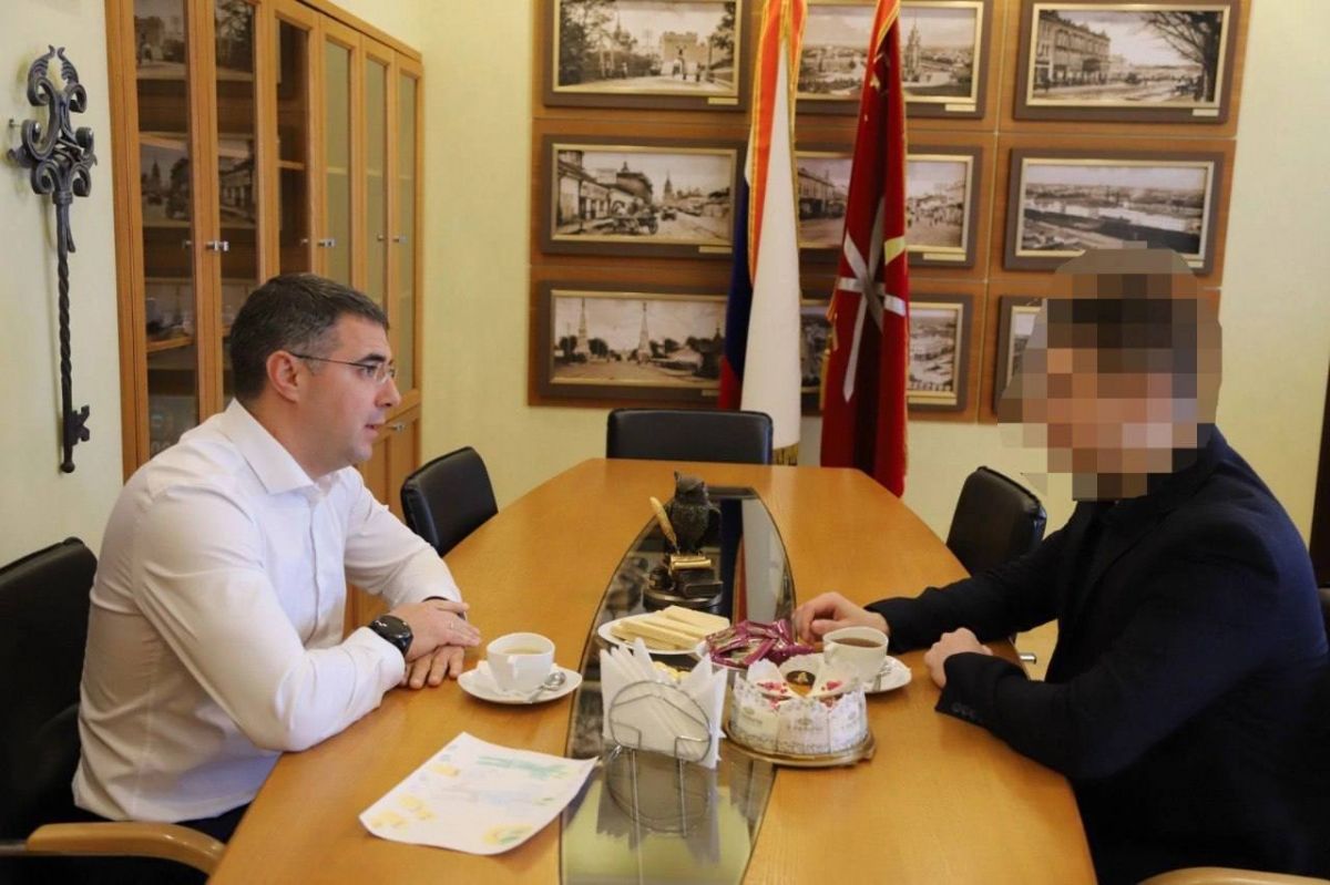 Алексей Эрк: «Наша общая задача – поддерживать военнослужащих, обеспечивая надежный тыл» Алексей Эрк: «Наша общая задача – поддерживать военнослужащих, обеспечивая надежный тыл»